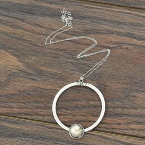 STERLING Silver Chain With Natural White Turquois Western Boho Necklace NWT - Picture 4 of 4